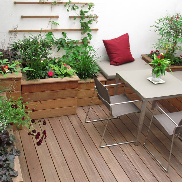 Marylebone Courtyard: modern Garden by Fenton Roberts Garden Design
