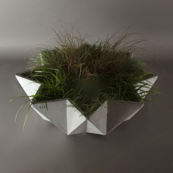 faceted large bowl planter in grey concrete